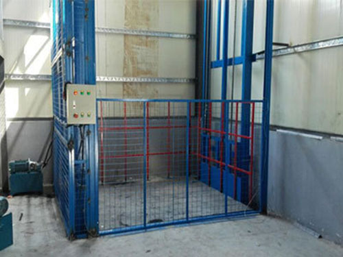 1596760629274557.jpg 升降貨(huo)梯