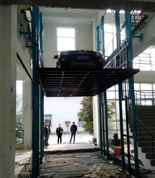 1480685827518130.jpg 導軌(gui)式貨梯