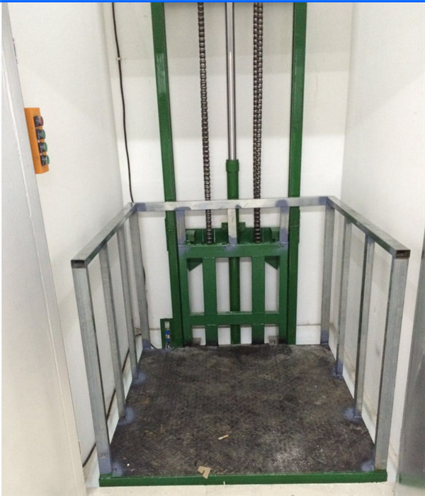 1480679590867898.jpg 單軌貨梯