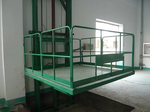 1596760211544370.jpg 升降貨梯